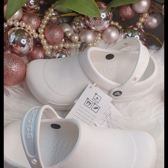 Crocs Specialist Clogs Unisex Shoes - Picture 3 of 11